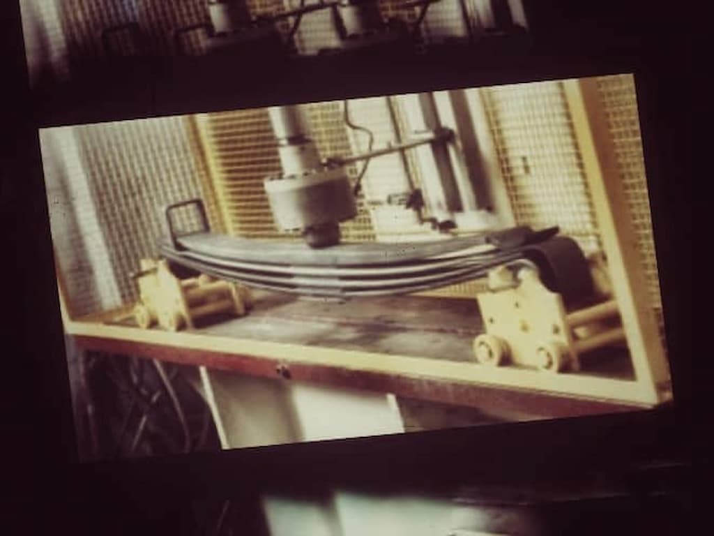 Design and Construction of a Spring Testing Machine Project